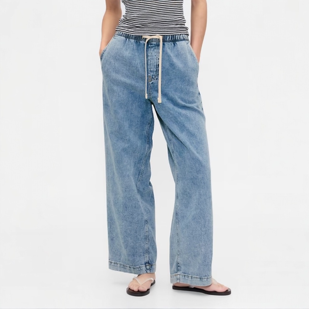 NWT GAP High Rise Pull-On Wide-Leg Jeans - Picture 3 of 9